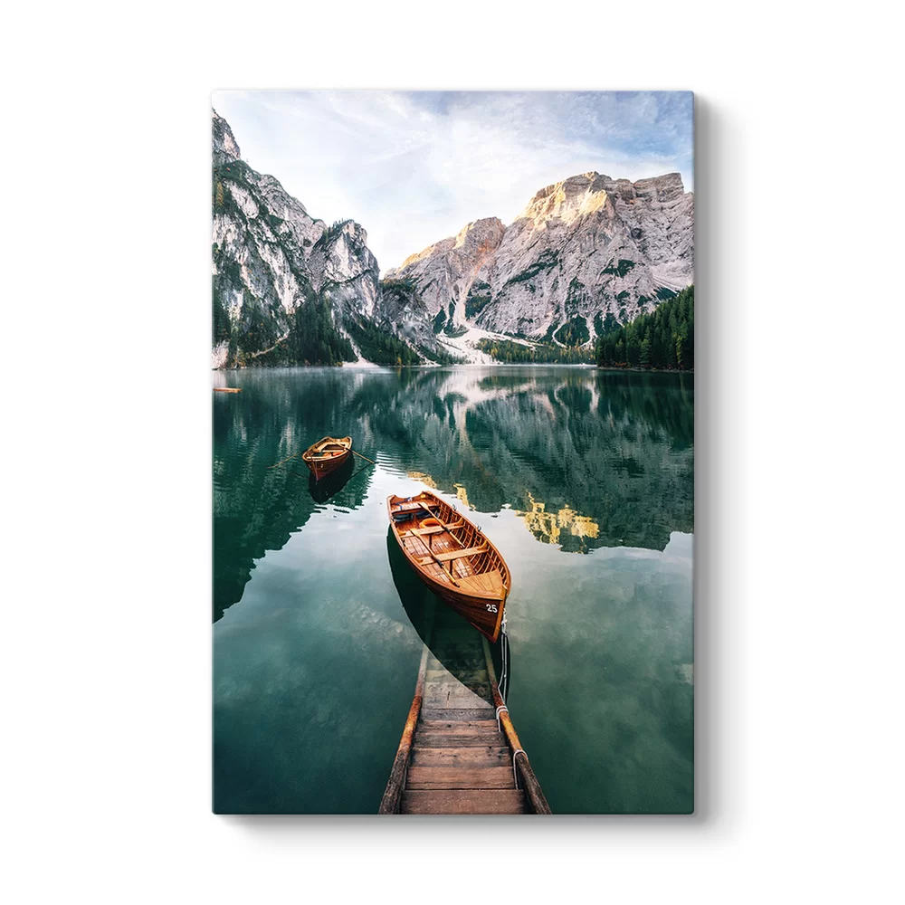 Braies Gölünde Sandallar Tablosu